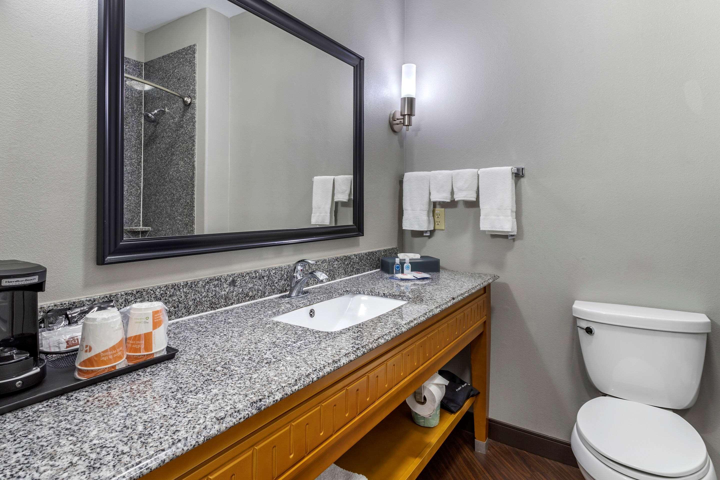 Comfort Inn & Suites Cleveland Kültér fotó