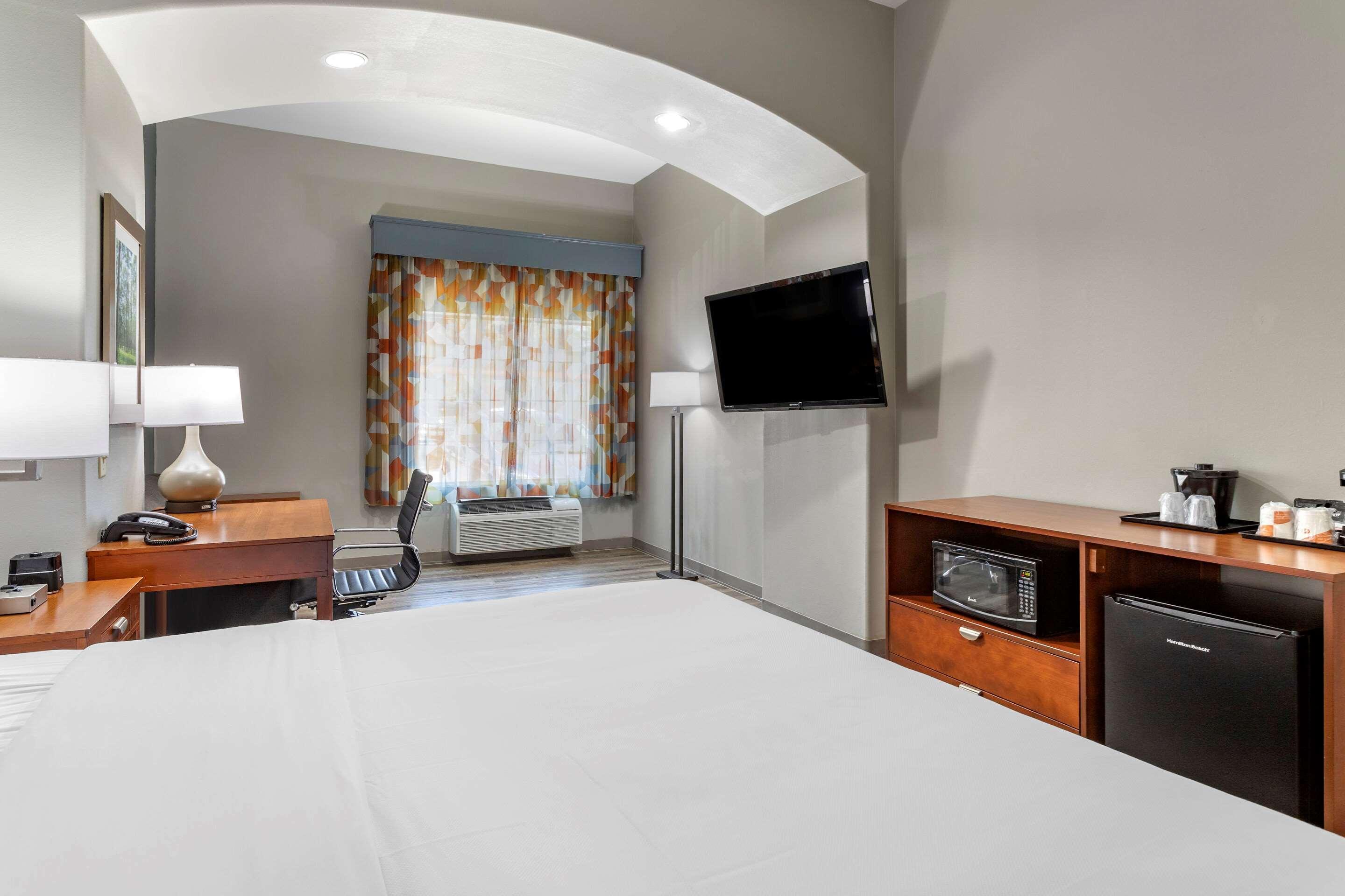 Comfort Inn & Suites Cleveland Kültér fotó