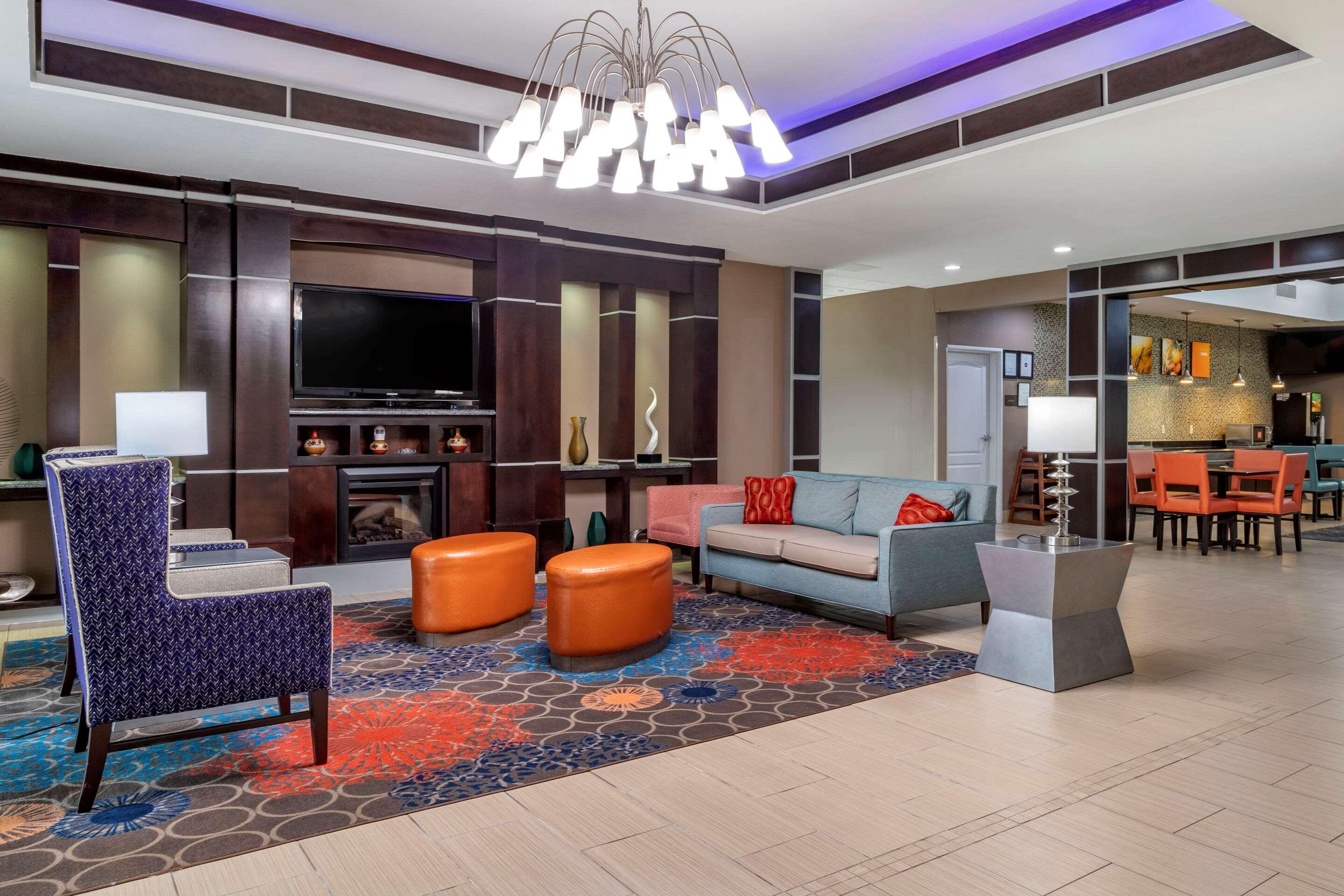 Comfort Inn & Suites Cleveland Kültér fotó